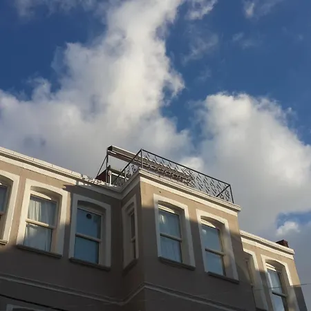 Loka Отель